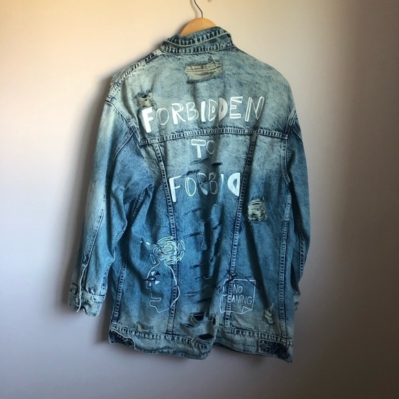 Forbidden To Forbid Doodle Jean Jacket - Picture 2 of 5